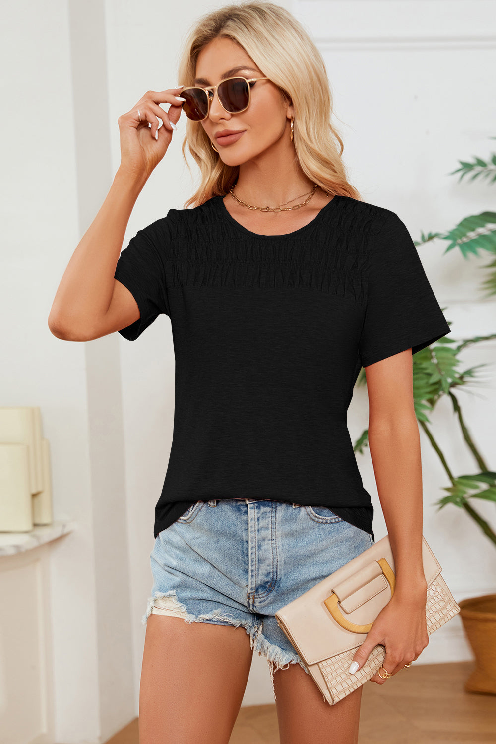 Ruched Round Neck Short Sleeve T-Shirt