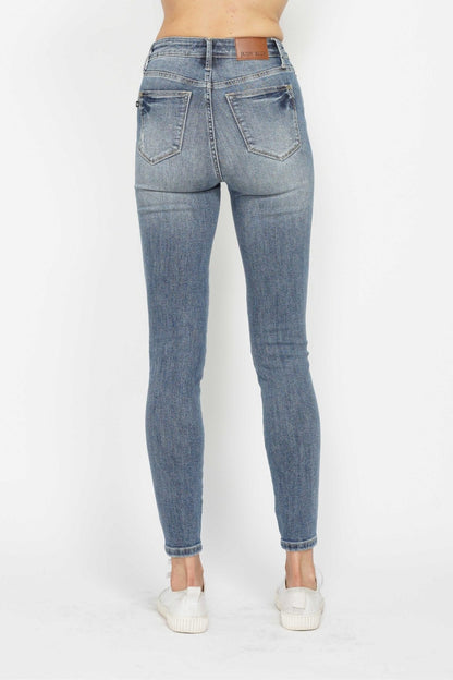 Judy Blue Full Size Tummy Control Contrast Wash Skinny Jeans